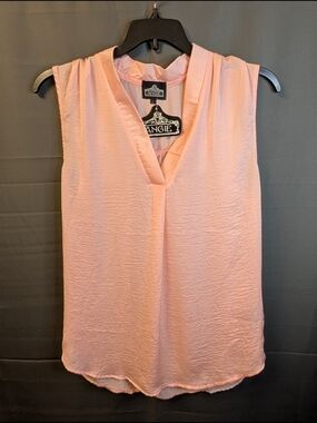Angie Sleeveless V-Neck Pink Blouse